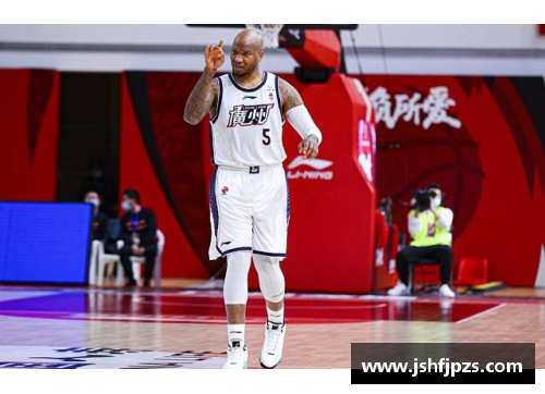 JN江南体育穆铁柱：从CBA巅峰到为何放弃NBA？
